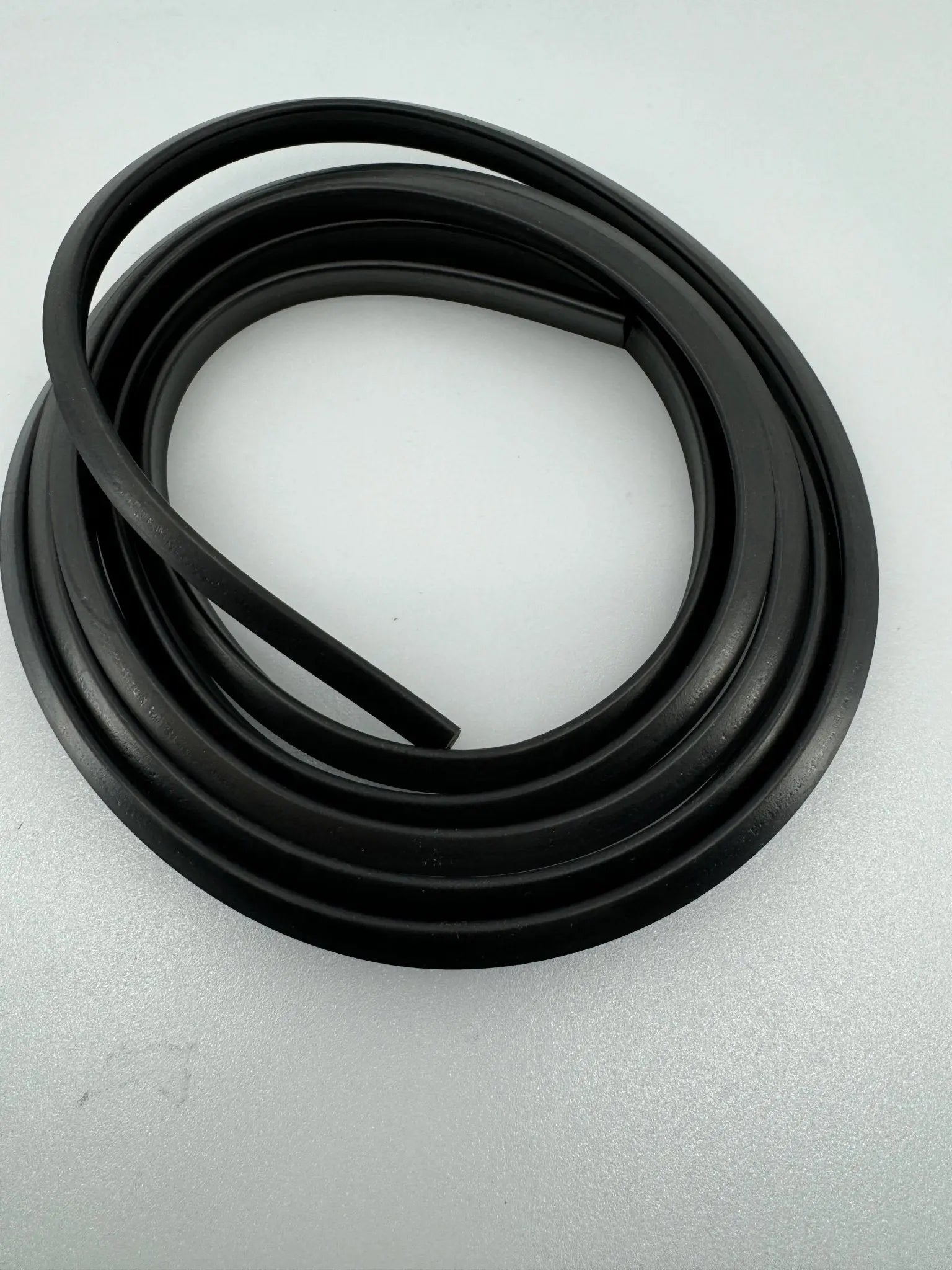 Clicky Clack Door Panel Retainer (2 meter) - Rubber Seal for CCD Trident / 2.4 and 2020 Extrusions   3D Printer Accessories   3DPrintiverse.com